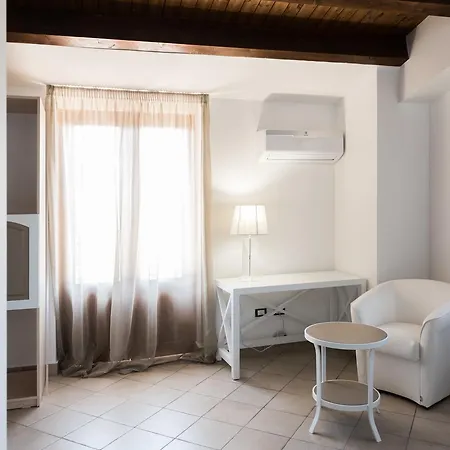 Bed & Breakfast Regia Corte Partinico
